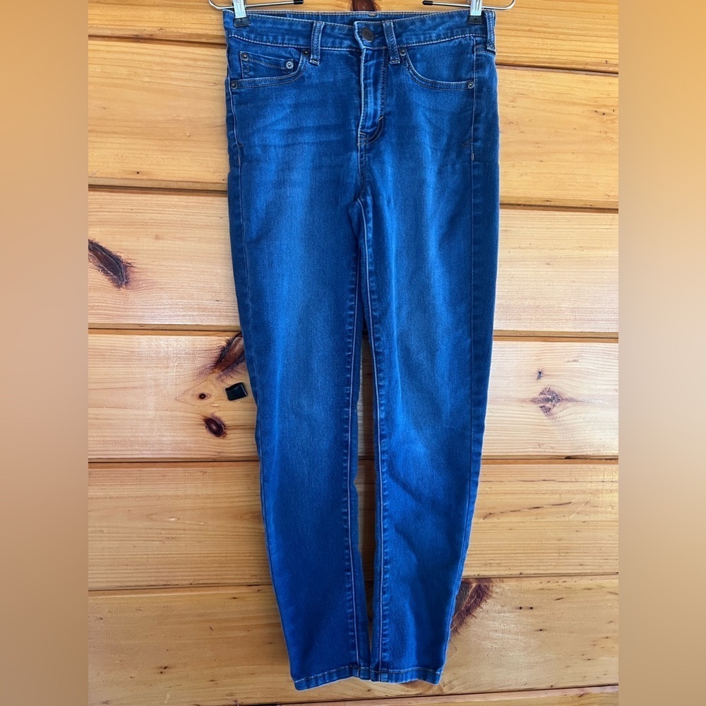 Aeropostal High Waisted Jegging Short 0